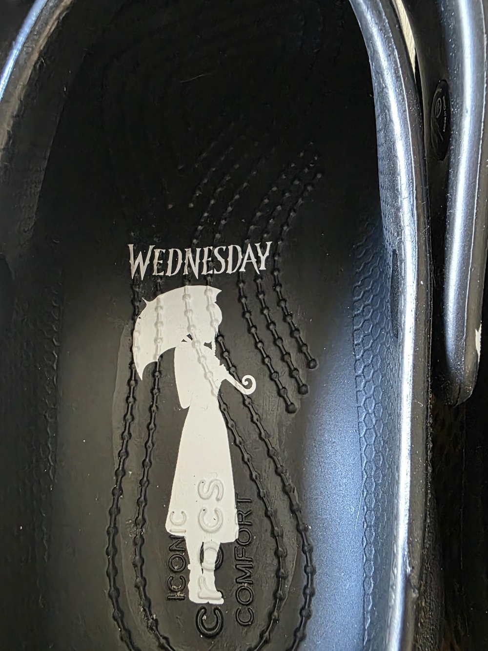 Crocs Wednesday Edition - Picture 5 of 7